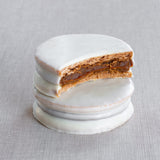Mardel Biscotti ripieni di Dulce de Leche ricoperti di Cioccolato Bianco